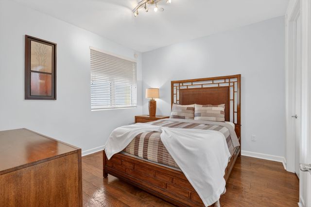 2640 Lake Shore Drive 2608, Riviera Beach, FL 33404