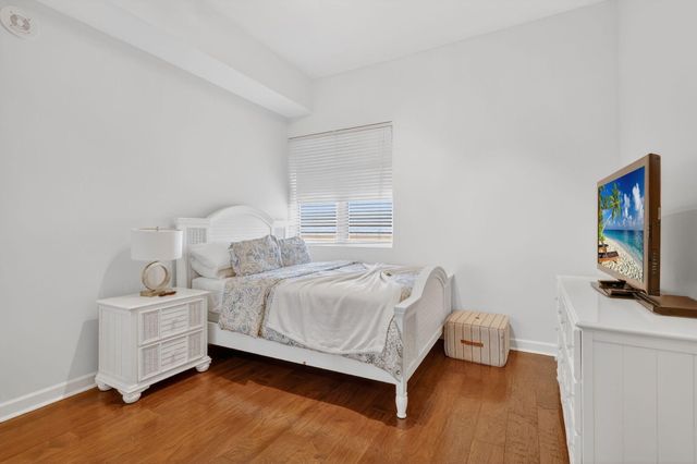 2640 Lake Shore Drive 2608, Riviera Beach, FL 33404