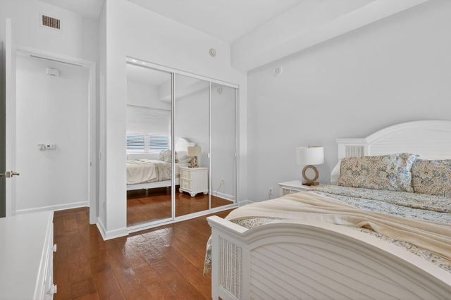 2640 Lake Shore Drive 2608, Riviera Beach, FL 33404