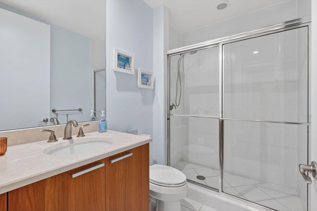 2640 Lake Shore Drive 2608, Riviera Beach, FL 33404