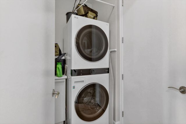 2640 Lake Shore Drive 2608, Riviera Beach, FL 33404