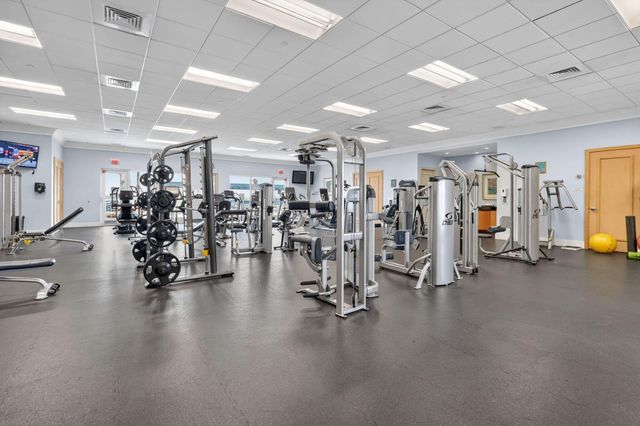 2640 Lake Shore Drive 2608, Riviera Beach, FL 33404