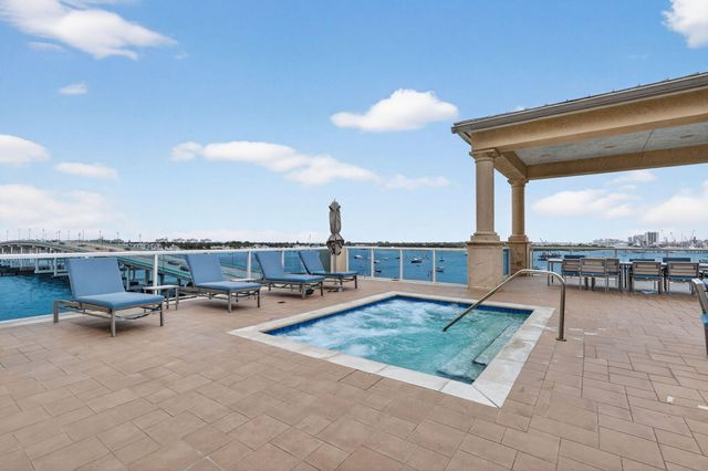 2640 Lake Shore Drive 2608, Riviera Beach, FL 33404