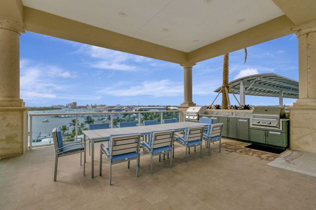 2640 Lake Shore Drive 2608, Riviera Beach, FL 33404