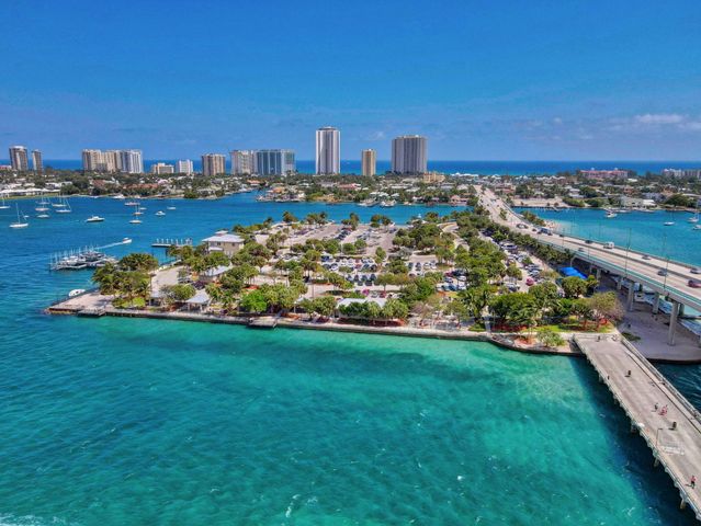 2640 Lake Shore Drive 2608, Riviera Beach, FL 33404