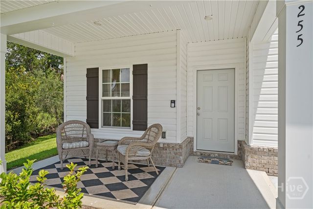 255 James Drive, Richmond Hill, GA 31324