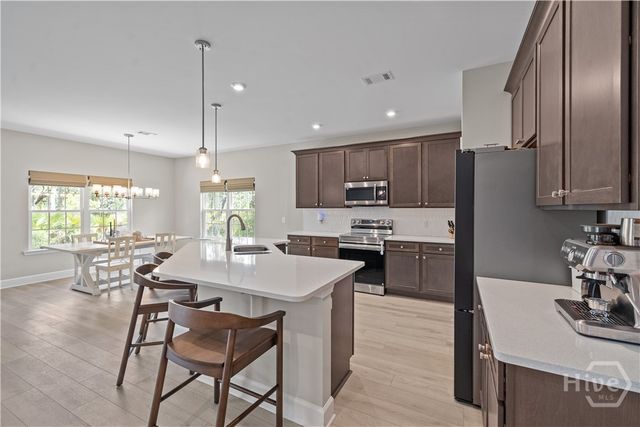 255 James Drive, Richmond Hill, GA 31324