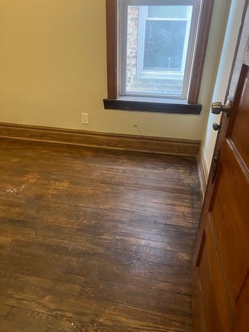 6525 S Vernon Avenue 1, Chicago, IL 60637