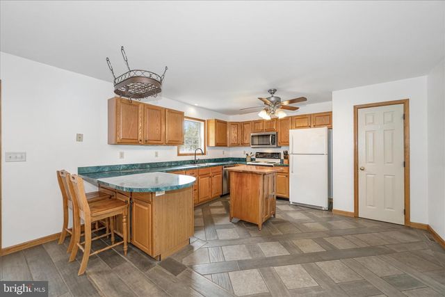 76 SKYLARK TRL, Fairfield, PA 17320