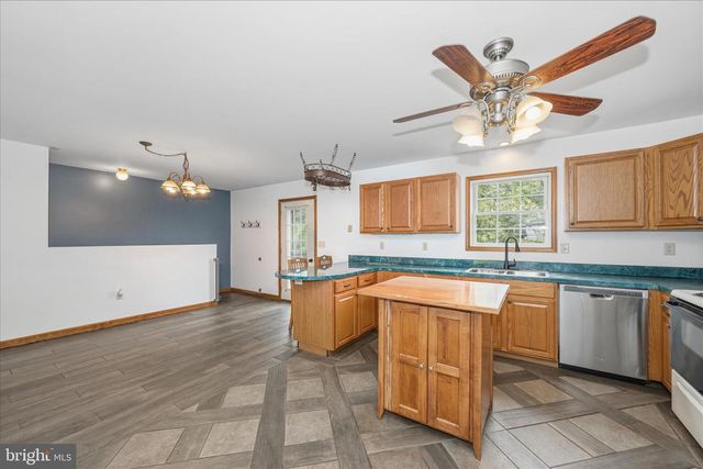 76 SKYLARK TRL, Fairfield, PA 17320