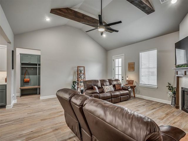 3017 Hollow Crest Lane, Norman, OK 73071