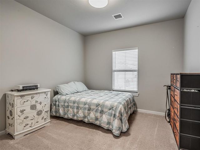 3017 Hollow Crest Lane, Norman, OK 73071