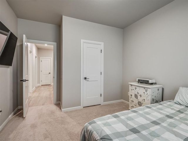 3017 Hollow Crest Lane, Norman, OK 73071