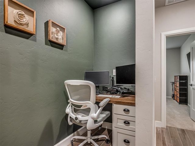 3017 Hollow Crest Lane, Norman, OK 73071