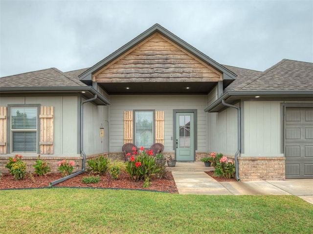 3017 Hollow Crest Lane, Norman, OK 73071