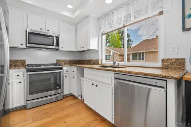 3233 Old Bridgeport Way, San Diego, CA 92111