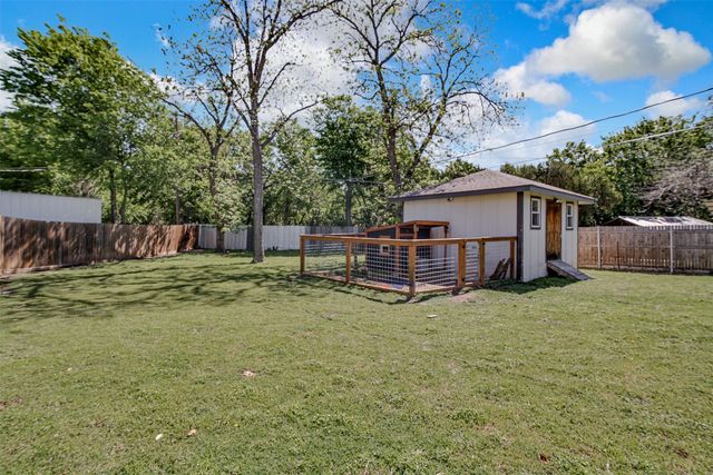 4305 Southwest Boulevard, Fort Worth, TX 76116