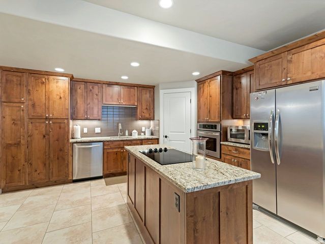 4168 N 810 W, Pleasant Grove, UT 84062