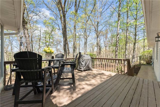 5515 Holly Hill Drive, Gainesville, GA 30506