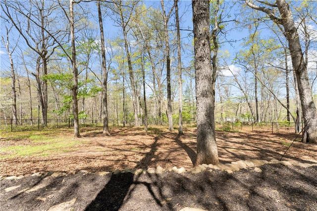 5515 Holly Hill Drive, Gainesville, GA 30506