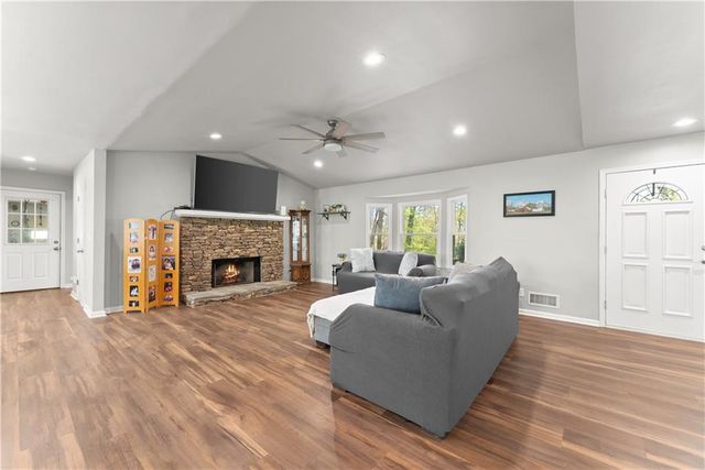 5515 Holly Hill Drive, Gainesville, GA 30506