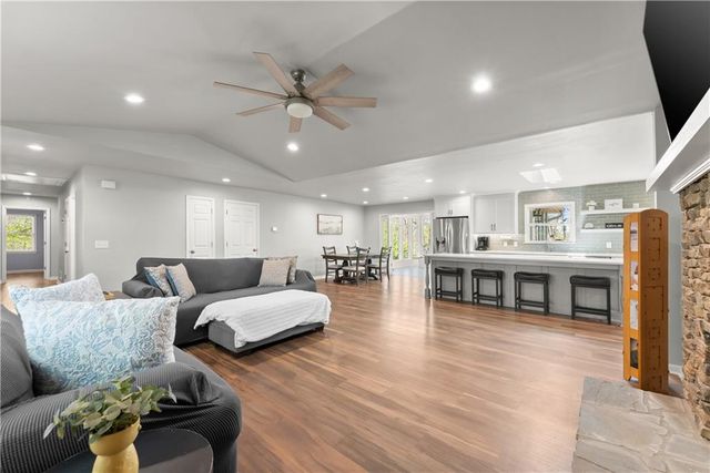 5515 Holly Hill Drive, Gainesville, GA 30506