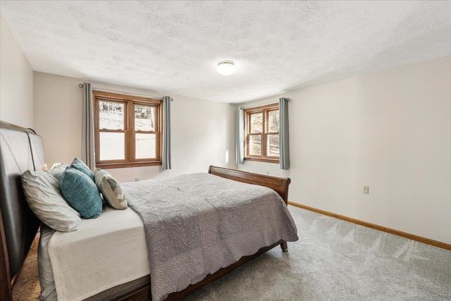 227 Joe English Road, New Boston, NH 03070