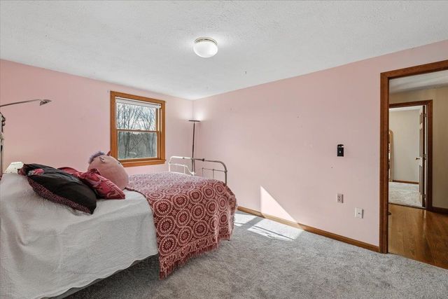 227 Joe English Road, New Boston, NH 03070