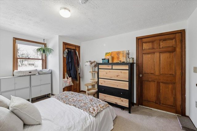 227 Joe English Road, New Boston, NH 03070