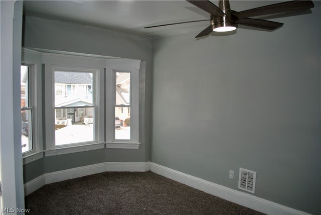 15208 Elderwood Avenue, Cleveland, OH 44112