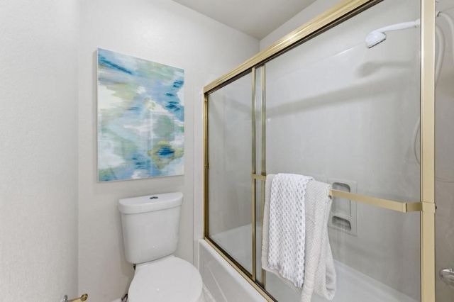 1040 Continentals Way 14, Belmont, CA 94002