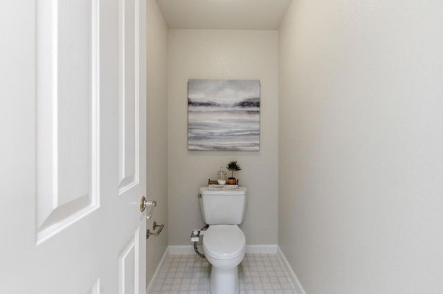 1040 Continentals Way 14, Belmont, CA 94002