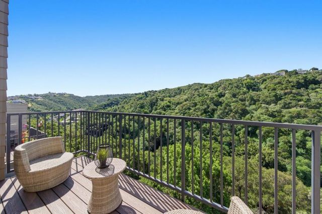 1040 Continentals Way 14, Belmont, CA 94002