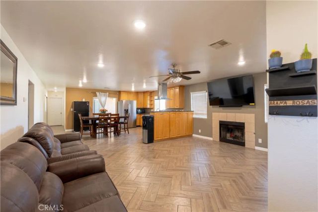 37551 E 29th Street East, Palmdale, CA 93550