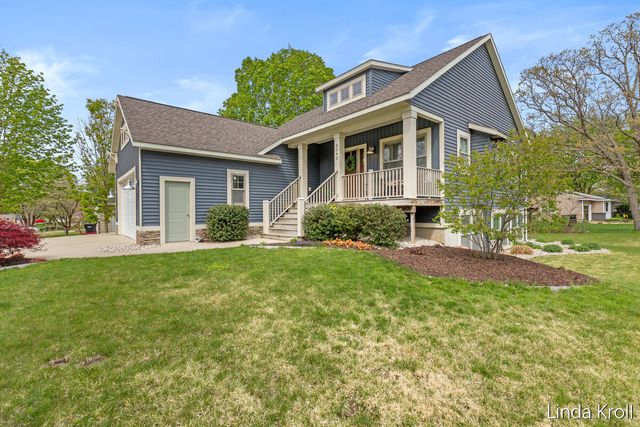 8242 Hearthway Avenue, Georgetown Twp, MI 49428