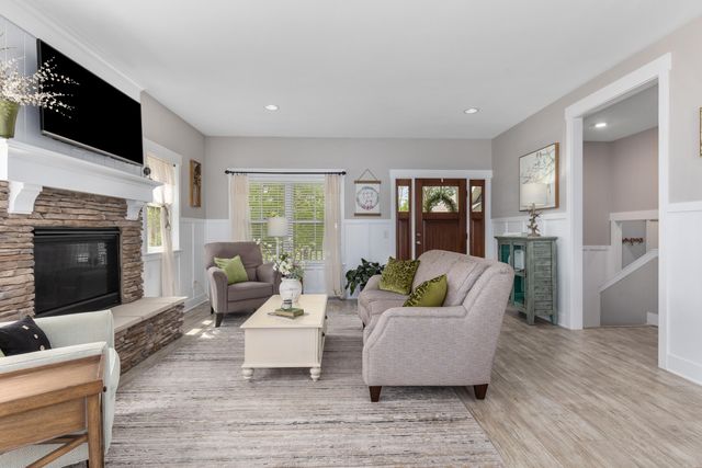 8242 Hearthway Avenue, Georgetown Twp, MI 49428