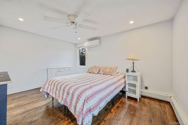 11 Chivalry Lane, Nesconset, NY 11767