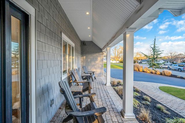 11 Chivalry Lane, Nesconset, NY 11767