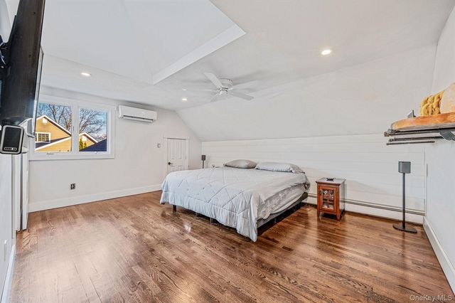 11 Chivalry Lane, Nesconset, NY 11767