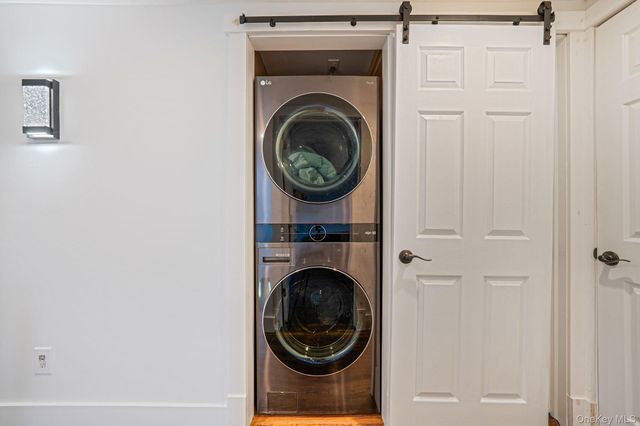 11 Chivalry Lane, Nesconset, NY 11767