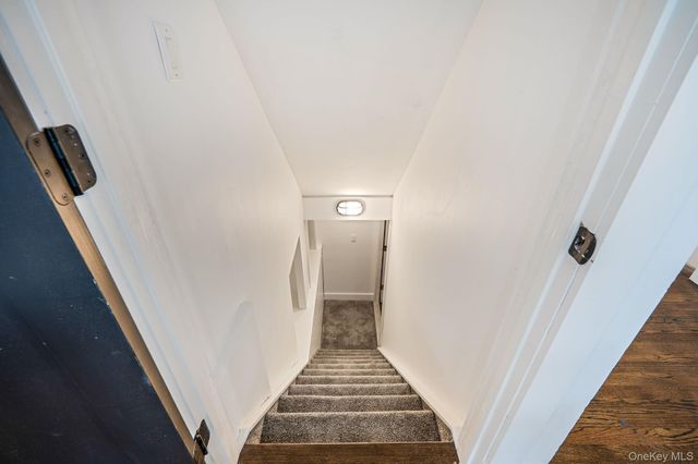 11 Chivalry Lane, Nesconset, NY 11767