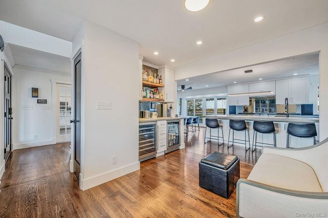 11 Chivalry Lane, Nesconset, NY 11767