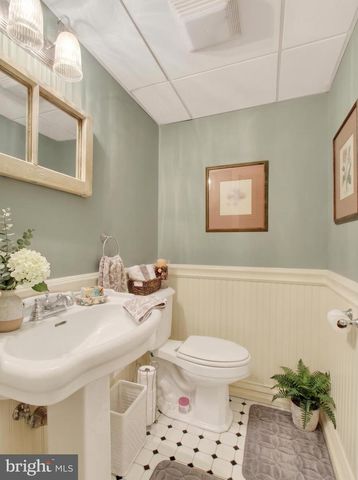 15 LINCOLN CV, East Berlin, PA 17316