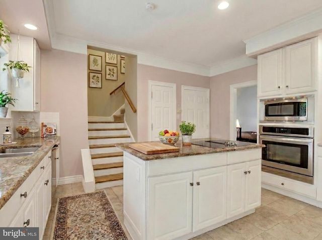 15 LINCOLN CV, East Berlin, PA 17316