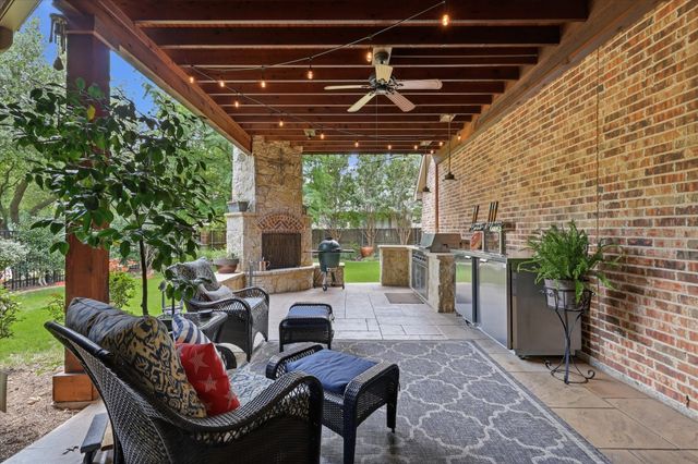 901 Foxworth Court, Allen, TX 75013