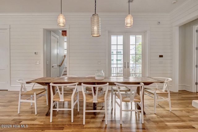 215 Writers Way, Southport, NC 28461