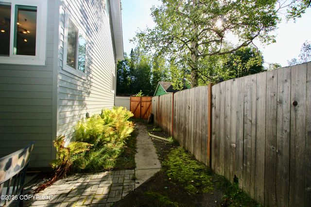 2604 Forest Park Drive, Anchorage, AK 99517