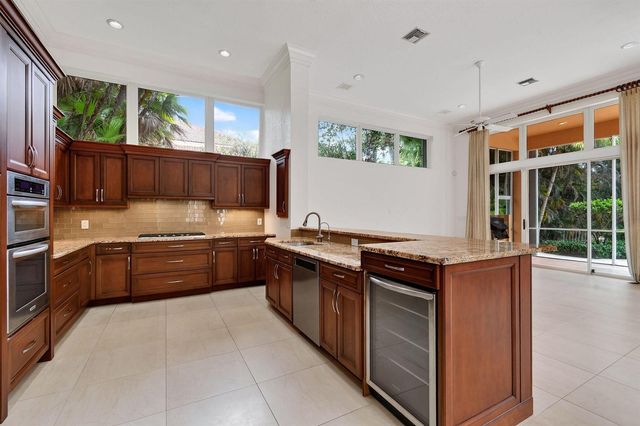 108 N River Drive W, Jupiter, FL 33458