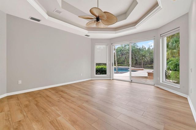 108 N River Drive W, Jupiter, FL 33458