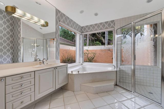 108 N River Drive W, Jupiter, FL 33458